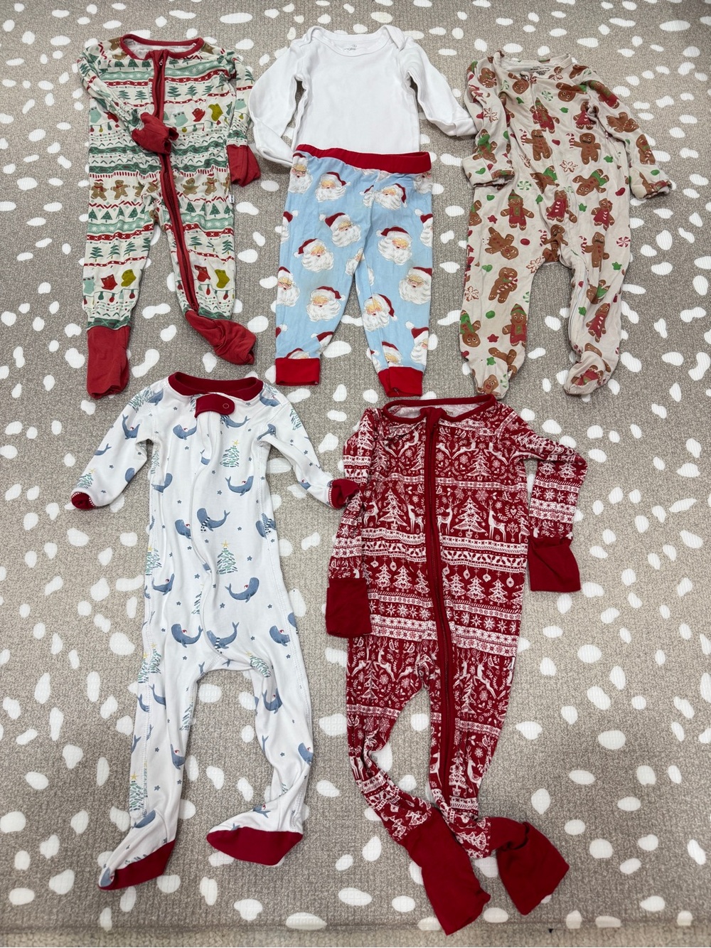 Lot of 6 Christmas footies bamboo zippy sleeper pima set santa gingerbread